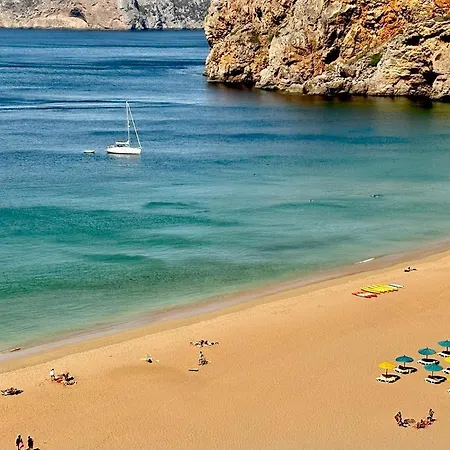 Burguna Apartment, 500m From Burgau