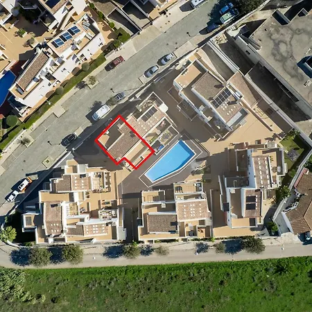 Burguna Apartment, 500m From Apartment *